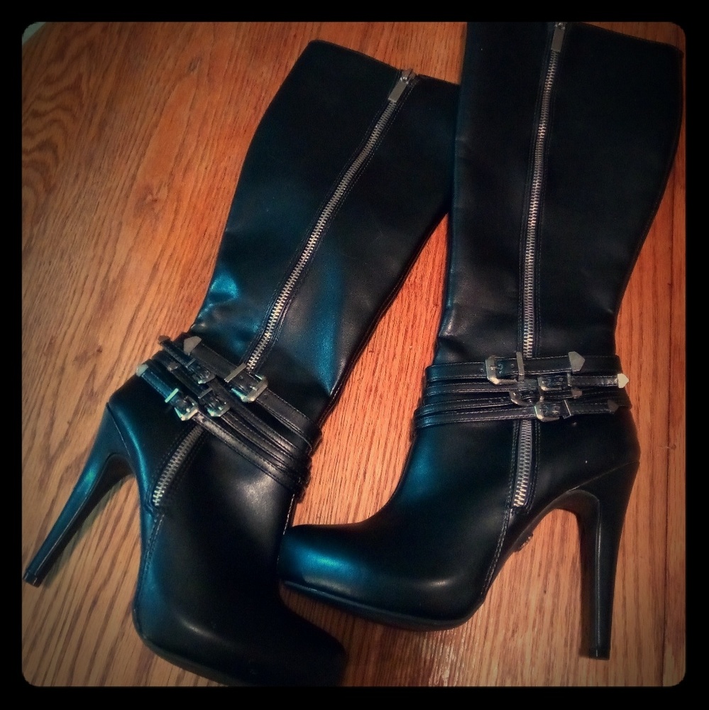 Rock and Republic Leather Boots Size 6 M